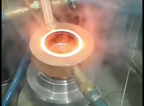 ����B̼���ĸБ�(y��ng)�����(y��u)����������