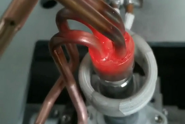 ���l�Б�(y��ng)���C(j��)��(du��)�����M(j��n)�еĺ��ӟ�̎��,���|(zh��)���z��ȫ��������Щ?