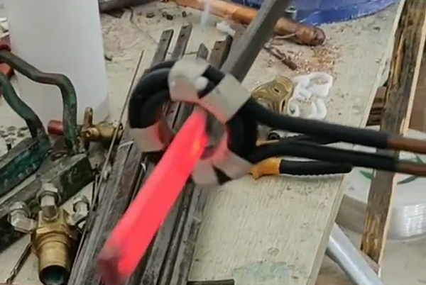 h��䓸��l�˻�