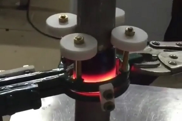 �ֳ�ʽ���l�ӟ�C(j��)��������䓹�