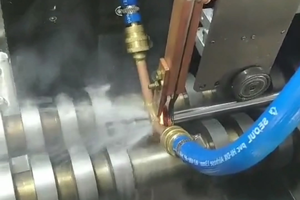 �S�ֶδ��-���b�A�߷ֶΟ�̎������O(sh��)��