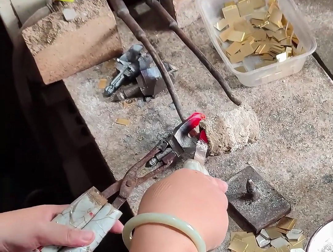 高頻感應(yīng)加熱技術(shù)在礦山鉆頭合金焊接中的工廠實(shí)踐