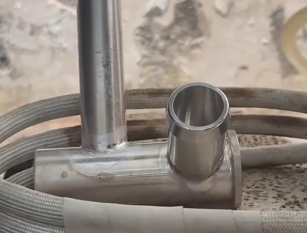 汽車空調(diào)管路鋁壓板，鋁管鋁件感應(yīng)焊接用高頻焊機(jī)