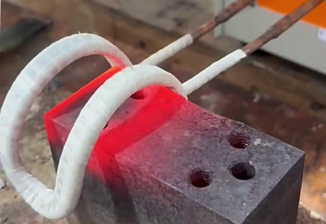 高頻感應加熱機，適用各類金屬非接觸式加熱熱處理