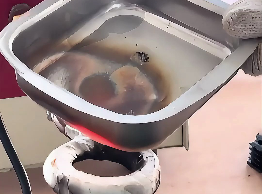 高頻退火可消除加工應(yīng)力，防止變形和開裂，同時(shí)提升表面光潔度和耐腐蝕性