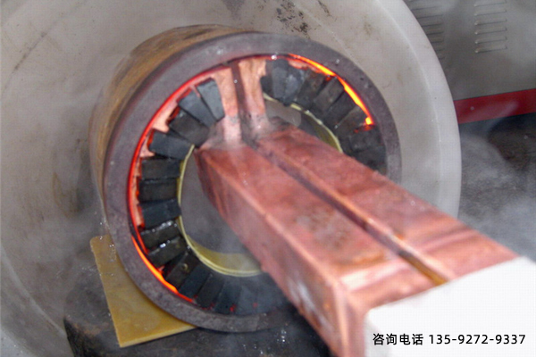 ���͸Б�(y��ng)�ӟ�